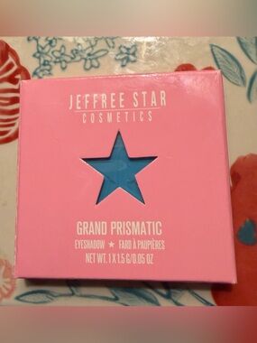 **New**Jeffree Star Grand Prismatic Eyeshadow
